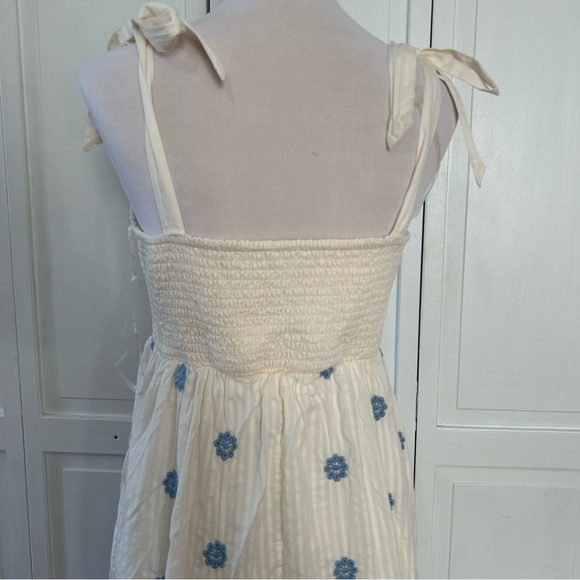 American Eagle Outfitters Blue and Off-White Floral Maxi Dress L - Picture 12 of 16